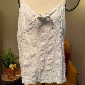 Daisy eyelet lace tank